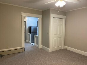 475 Hanover St in Manchester, NH - Building Photo - Building Photo