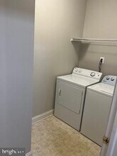 333 Oxer Ct in Devon, PA - Building Photo - Building Photo