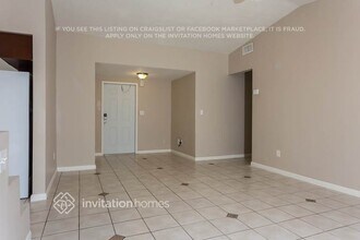 16310 SW 109th Ave in Miami, FL - Building Photo - Building Photo
