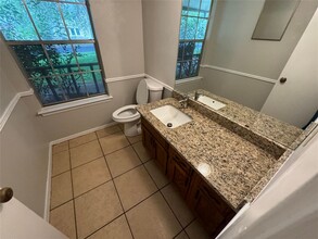 4204 Everest Ln in Austin, TX - Building Photo - Building Photo