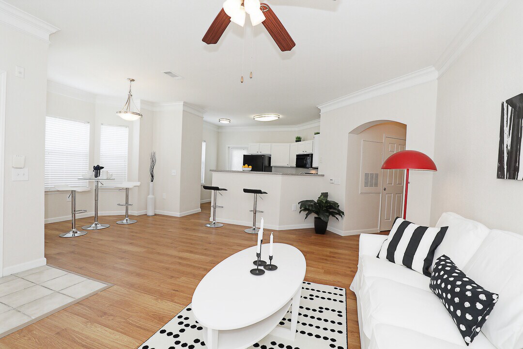 Villas at Cypresswood Apartments in Houston, TX - Foto de edificio