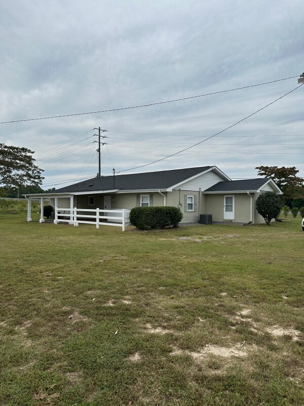 8913 Sauls Rd in Raleigh, NC - Building Photo - Building Photo