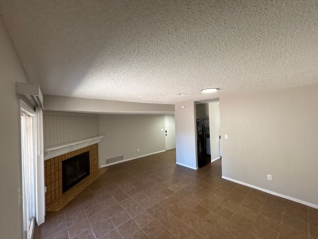 1326 Holland Park Blvd in Colorado Springs, CO - Building Photo - Building Photo