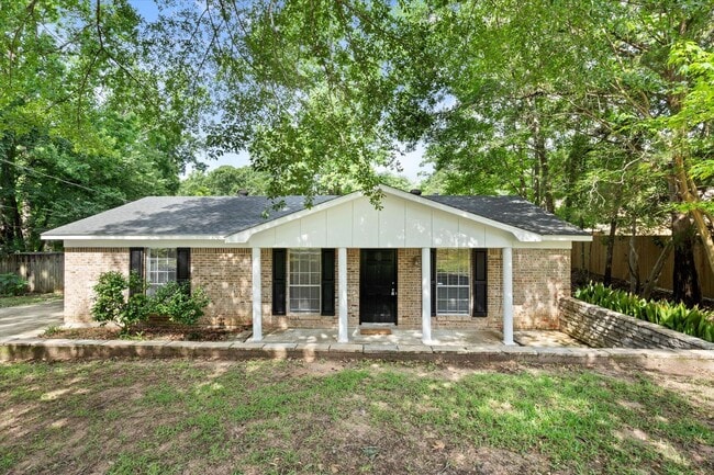 property at 2554 Dixie Ln
