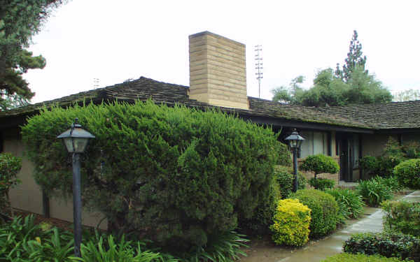 The Fruitwood Arms in Fresno, CA - Foto de edificio - Building Photo