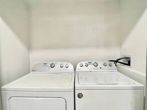 1221 Corbett Ln, Unit SI ID1094190P in Orlando, FL - Building Photo - Building Photo