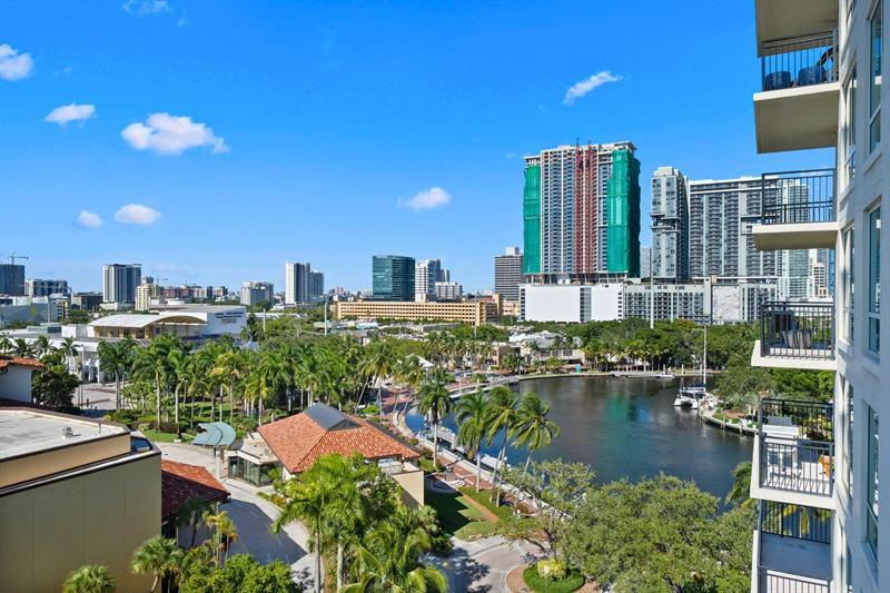 610 W Las Olas Blvd in Fort Lauderdale, FL - Building Photo