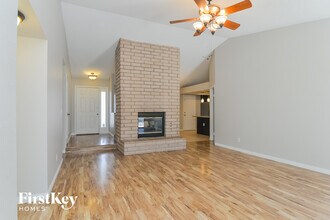 801 Anchor Dr in Henderson, NV - Building Photo - Building Photo