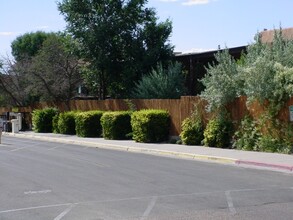 2800 Cerrillos Rd in Santa Fe, NM - Building Photo - Building Photo