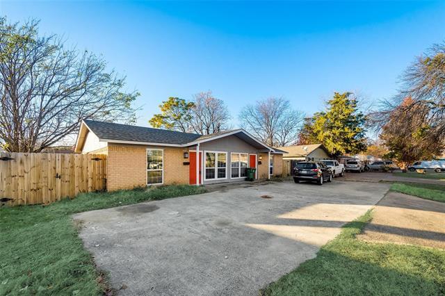 608 N Oak St in Arlington, TX - Building Photo - Building Photo