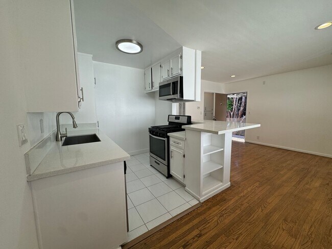 1519-1521 Purdue Ave. in Los Angeles, CA - Building Photo - Building Photo