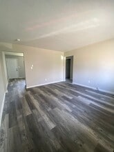 1600-1604 Dewitt Dr in Dayton, OH - Building Photo - Building Photo