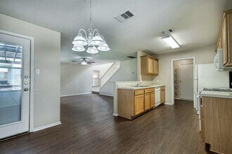 1120 Sundrop Pl in Round Rock, TX - Building Photo - Building Photo