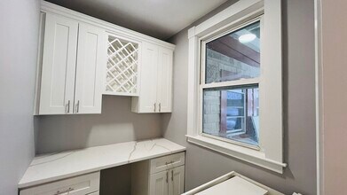 206 Winchester St in Brookline, MA - Building Photo - Building Photo