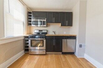 1929 Arlington Ave in Pittsburgh, PA - Building Photo - Building Photo