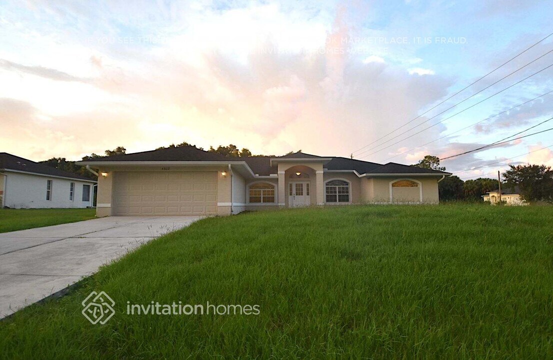 4602 Laramie Cir in North Port, FL - Building Photo