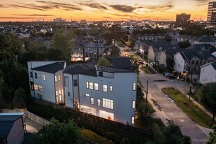 1226 W 26th St in Houston, TX - Building Photo