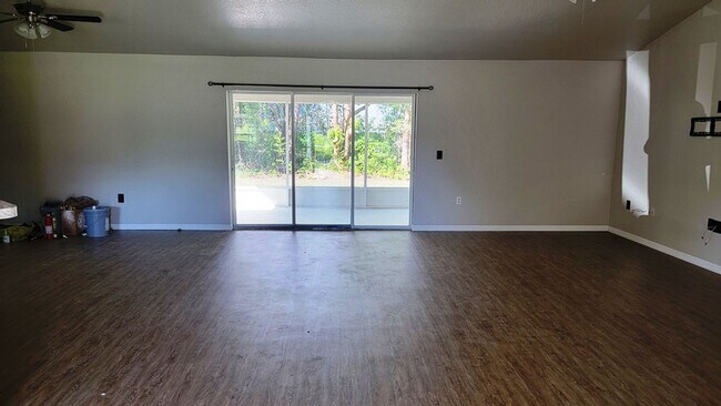 1319 W Anson Pl in Citrus Springs, FL - Building Photo - Building Photo