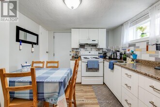 5 Burrard Rd in Toronto, ON - Building Photo - Building Photo