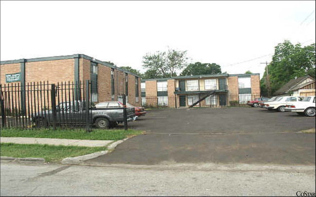 Hartman Apartments in Houston, TX - Building Photo - Building Photo