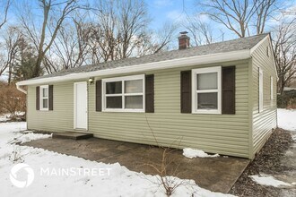 5375 Clarendon Rd in Indianapolis, IN - Building Photo - Building Photo