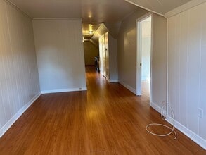 929 Pleasant St-Unit -3 in Worcester, MA - Building Photo - Building Photo