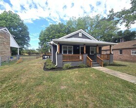 874 W Orange St in Fayetteville, NC - Building Photo - Building Photo