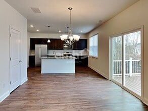 8106 Brookbend Dr in Douglasville, GA - Building Photo - Building Photo