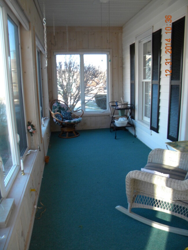 146 Lake George Ave, Unit 2 in Ticonderoga, NY - Building Photo - Building Photo