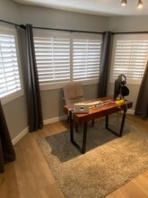 365 W Alameda Ave, Unit 204 in Burbank, CA - Building Photo - Building Photo