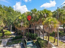 6345 Newtown Cir in Tampa, FL - Building Photo