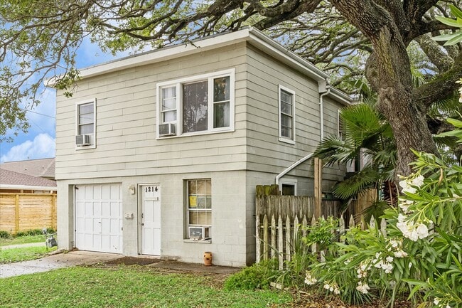 property at 1214 14th St