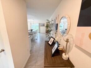 10744 Chippewa Dr in Parrish, FL - Building Photo - Building Photo