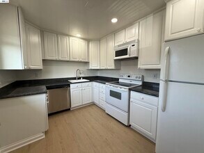 1330 Mt Pisgah Rd in Walnut Creek, CA - Building Photo - Building Photo