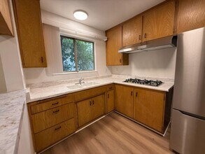 Valleyheart Terrace! in Studio City, CA - Foto de edificio - Interior Photo