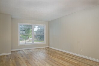 51 Sholto Dr in London, ON - Building Photo - Building Photo