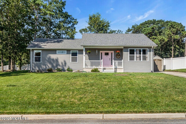 210 Mermaid Dr