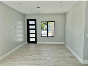 8880 SW 126th Terrace in Miami, FL - Building Photo - Building Photo