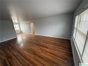 10 N 17th St in Allentown, PA - Building Photo - Building Photo