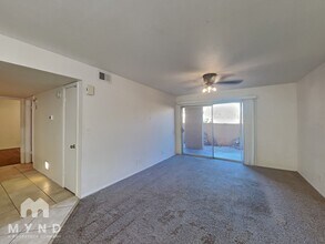 540 N May in Mesa, AZ - Foto de edificio - Building Photo
