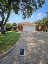7413 Eastern Dr in Fort Worth, TX - Building Photo