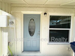 4226 La Dega Ct in Tampa, FL - Building Photo - Building Photo