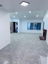 350 Sunrise Ter in Palmdale, CA - Building Photo - Building Photo