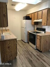502 W Yukon Dr in Phoenix, AZ - Building Photo - Building Photo