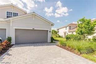 5739 Oakmont Ct in Ave Maria, FL - Building Photo
