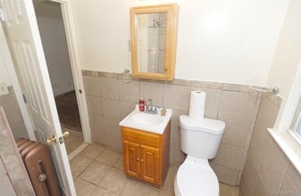 6 Greendale Ave in Mount Vernon, NY - Building Photo - Building Photo