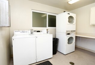 Marina Haven Apartments in San Leandro, CA - Building Photo - Interior Photo