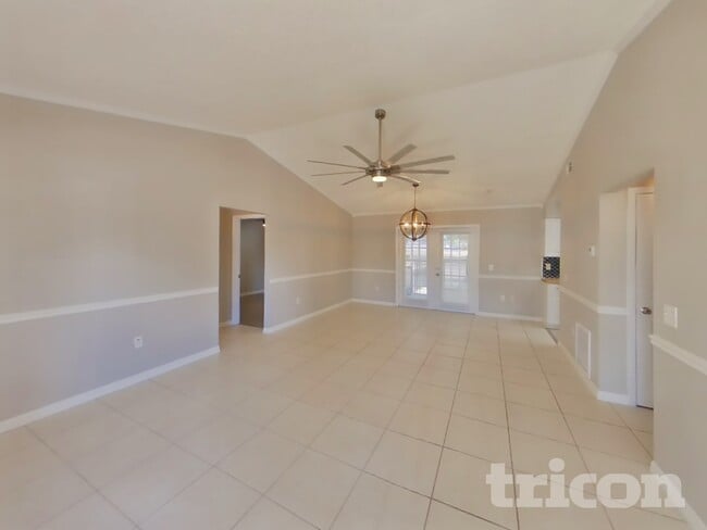 1446 Deborah Dr in Spring Hill, FL - Building Photo - Building Photo