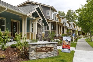 The Woodlands Townhomes in Snoqualmie, WA - Building Photo