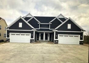 6980 Kalamazoo Ave SE in Caledonia, MI - Building Photo